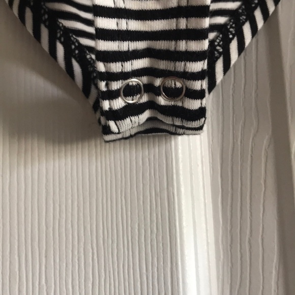 Forever 21 Off Shoulder Striped Bodysuit - Picture 4 of 6